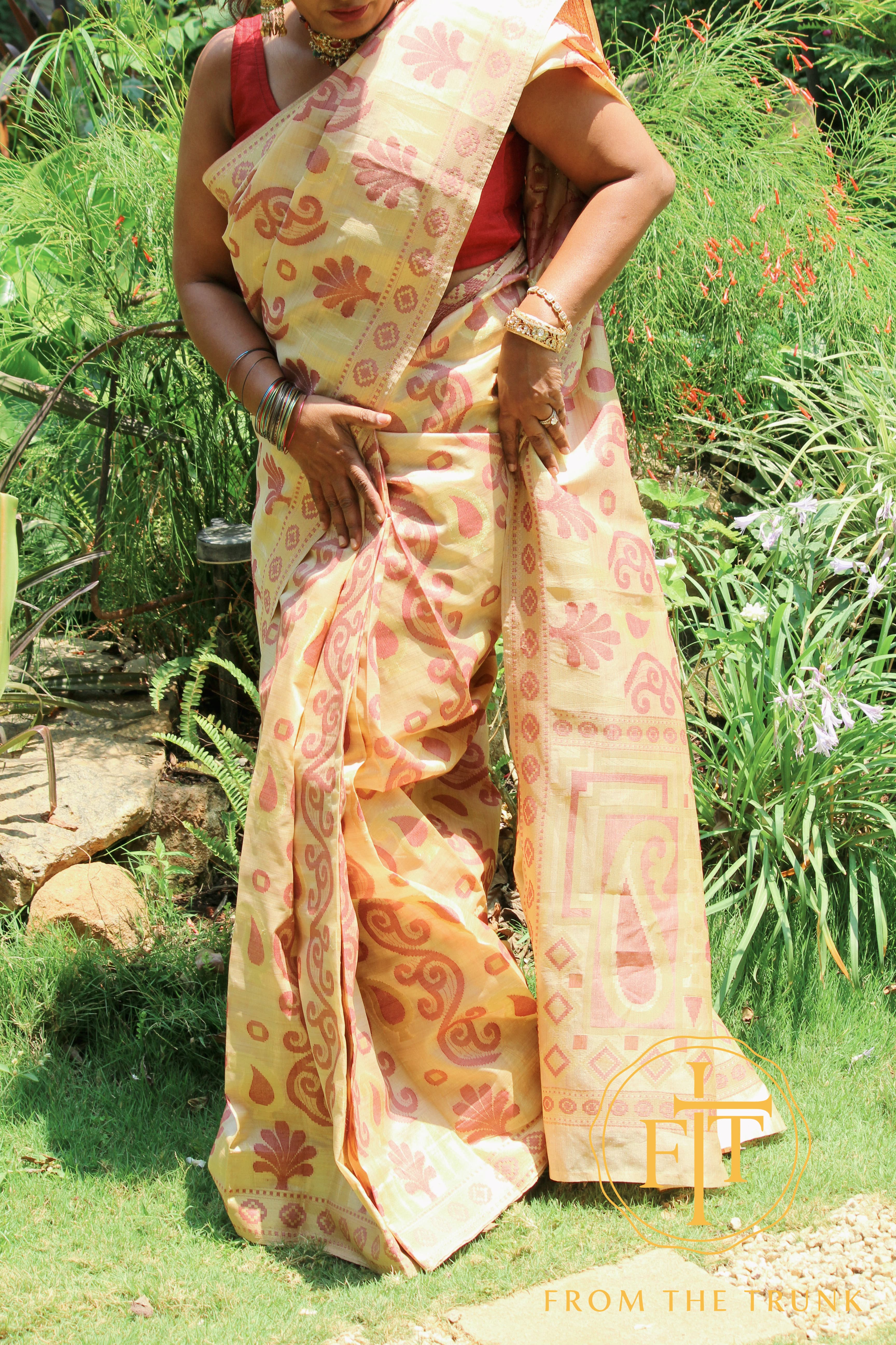 Beige organza with peach bloom