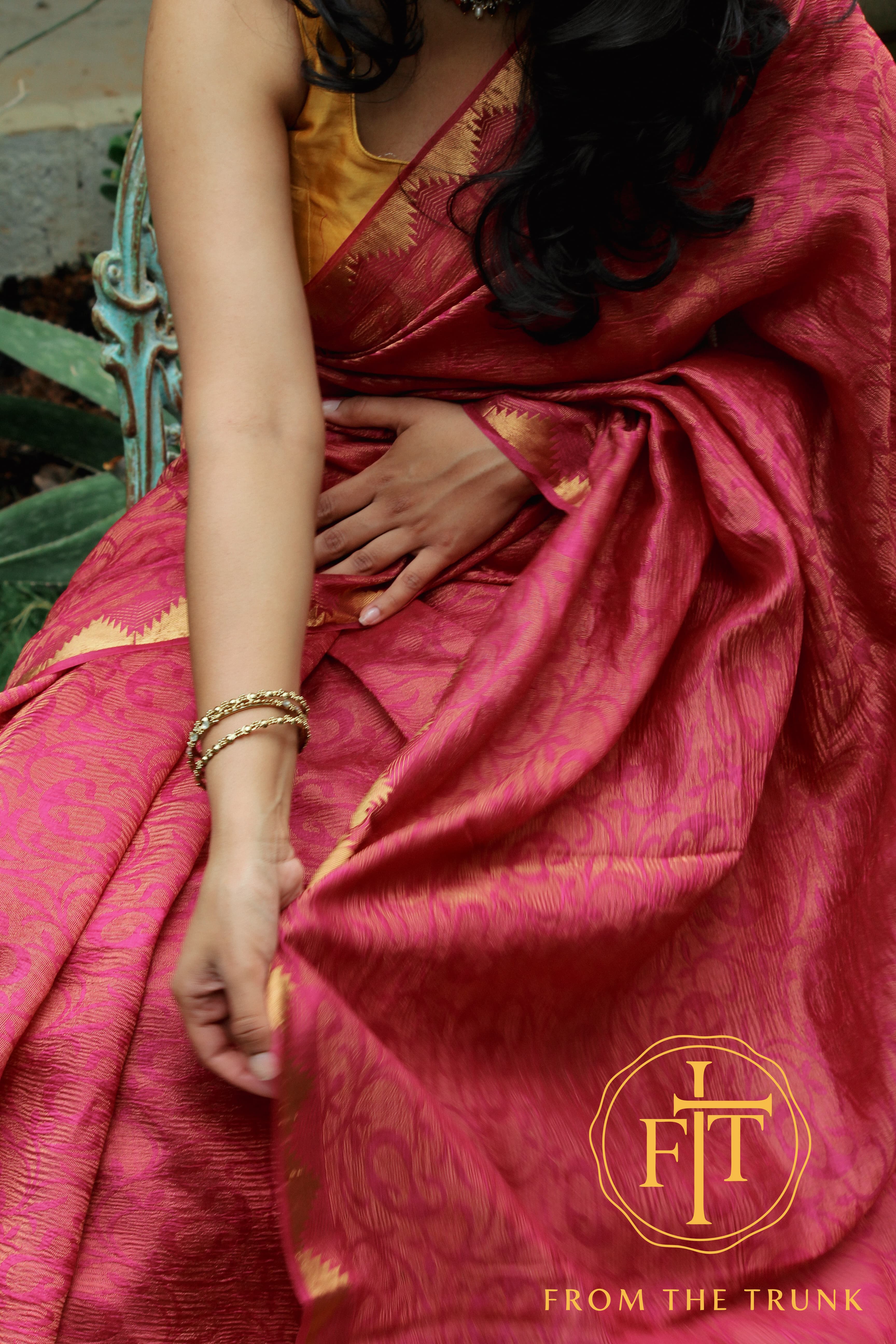 Pink Katan temple border